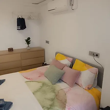 Miramar Vibez Apartament Torrevieja
